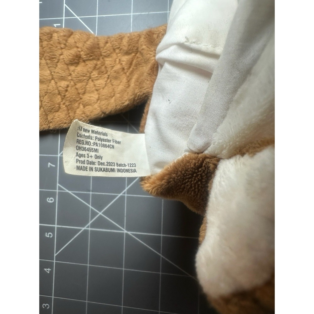 BUC-EE'S Bucees Bucky Plush Beaver GOLF CLUB COVER / HAND PUPPET 10" Tall - Picture 2 of 8